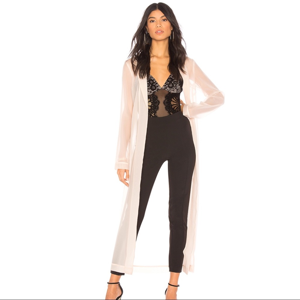 Chrissy Teigen x REVOLVE Muse Duster in White Sand